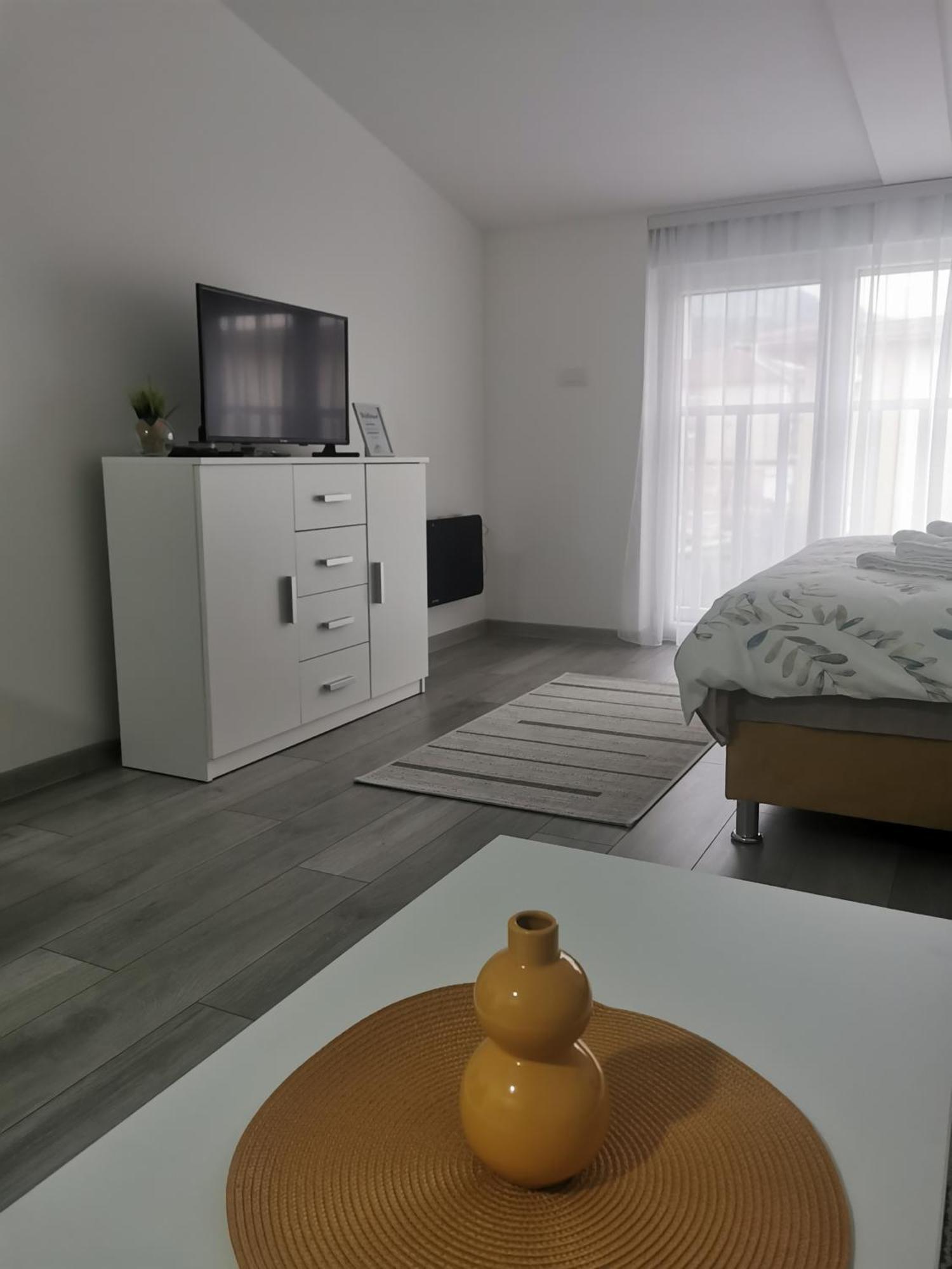 Studio Apartmani Баня-Ковиляча Экстерьер фото